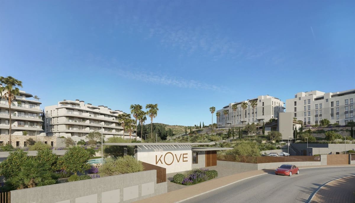 Apartamento de 2 habitaciones en Mijas Costa en venta con piscina garaje - 630.000 € (Ref: 9580419)