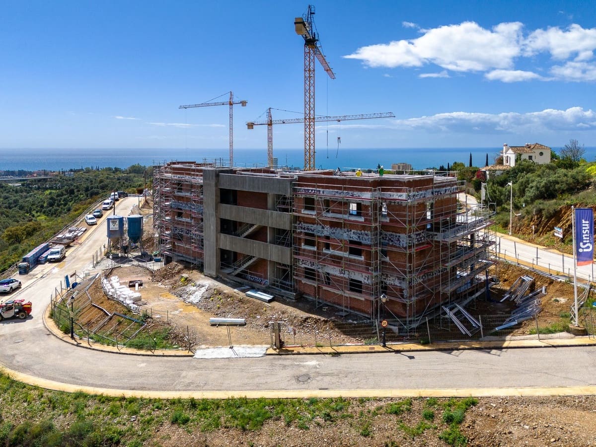 3 slaapkamer Appartement te koop in Marbella met zwembad garage - € 1.350.000 (Ref: 9594792)