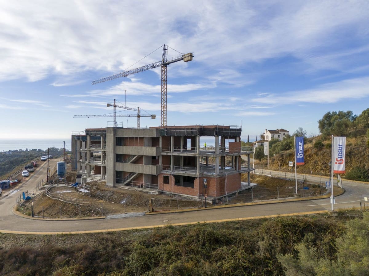 3 slaapkamer Appartement te koop in Marbella met zwembad garage - € 1.350.000 (Ref: 9594792)