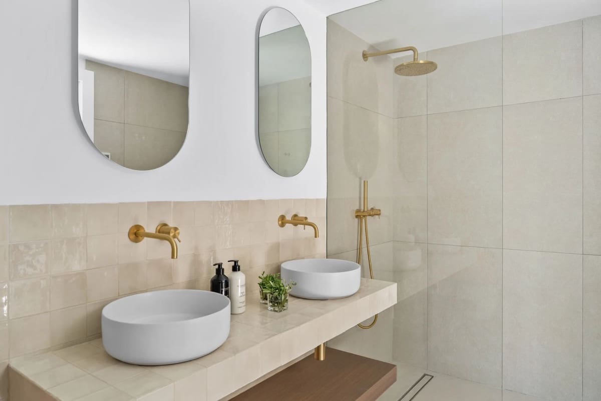 3 quarto Moradia para venda em Nueva Andalucia com piscina garagem - 1 395 000 € (Ref: 9606743)