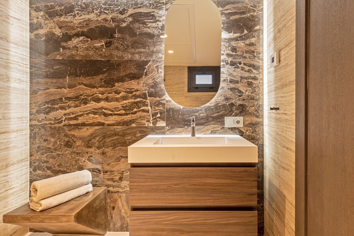 5 soveværelse Strandlejlighed til salg i Puerto Banus - € 2.650.000 (Ref: 9628100)