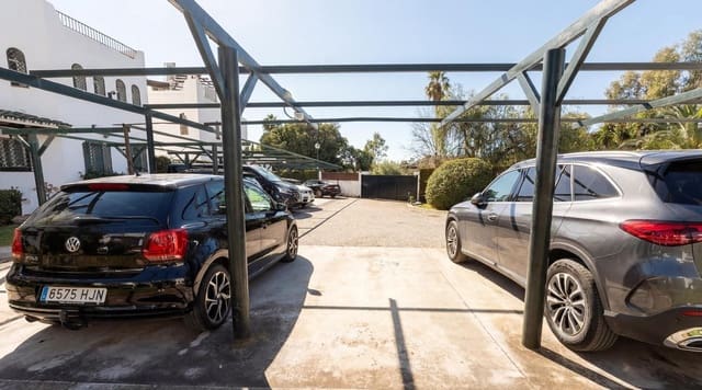 3 soverom Hus til salgs i Los Naranjos, Marbella med svømmebasseng - € 678 000 (Ref: 9628101)