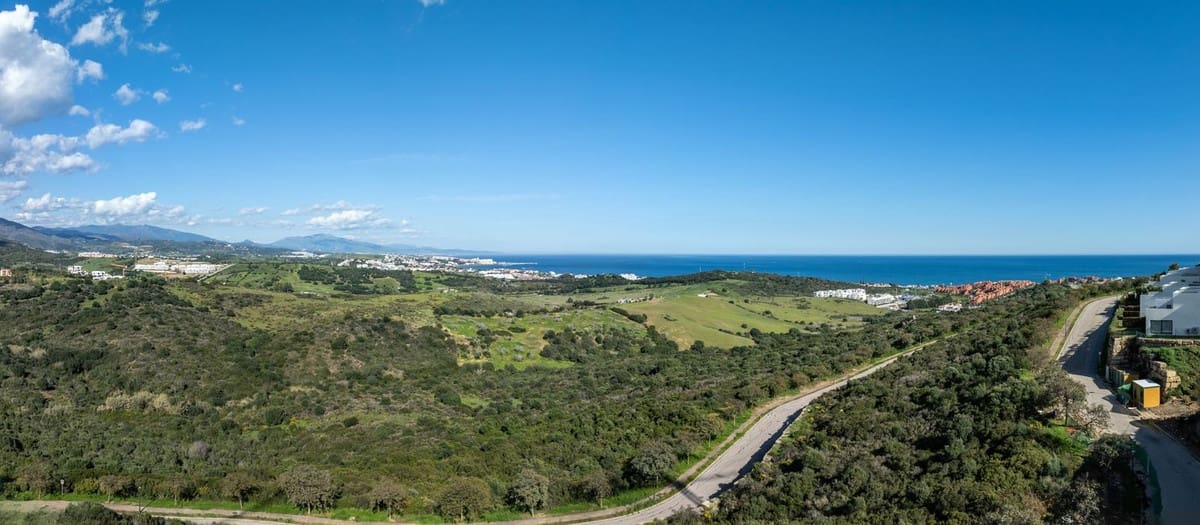 3 chambre Appartement à vendre à Bahia de Casares avec piscine garage - 1 062 000 € (Ref: 9628113)