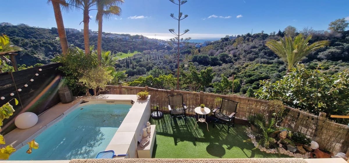 2 soveværelse Lejlighed til salg i La Reserva med swimmingpool garage - € 380.000 (Ref: 9646185)