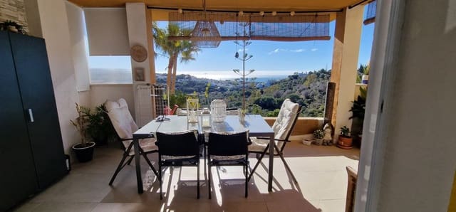 2 soveværelse Lejlighed til salg i La Reserva, Marbella med swimmingpool garage - € 380.000 (Ref: 9646185)
