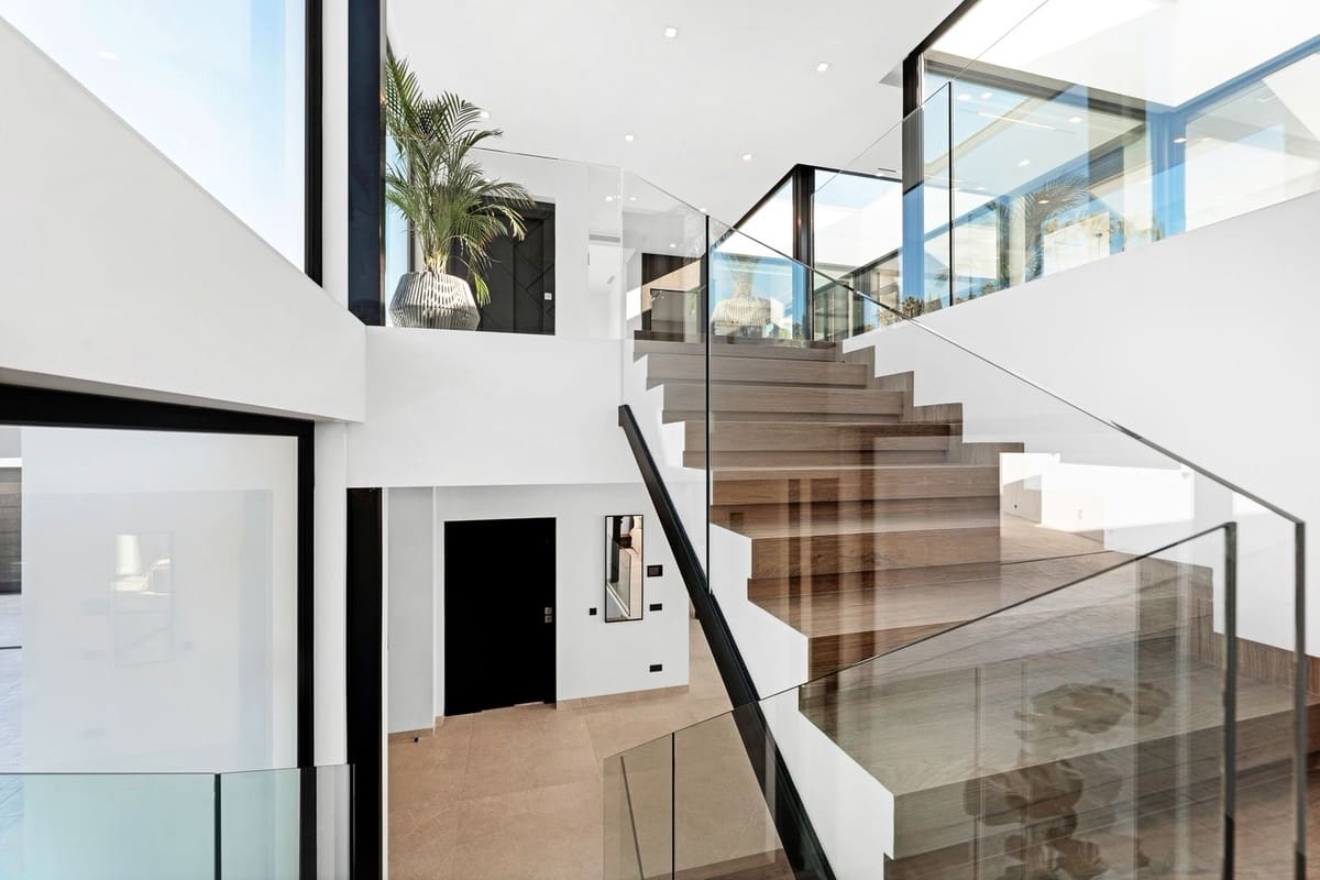 6 chambre Villa/Maison à vendre à El Madronal avec piscine garage - 7 000 000 € (Ref: 9652347)