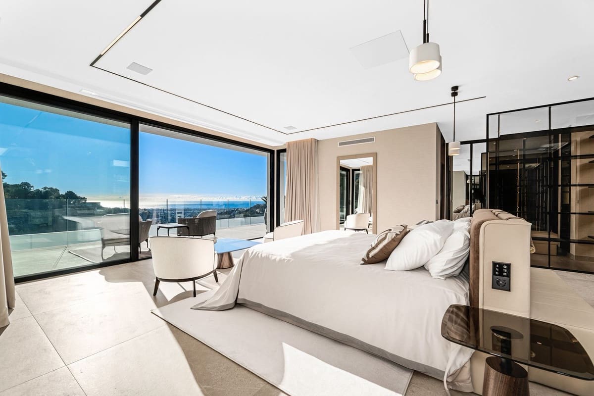 6 chambre Villa/Maison à vendre à El Madronal avec piscine garage - 7 000 000 € (Ref: 9652347)