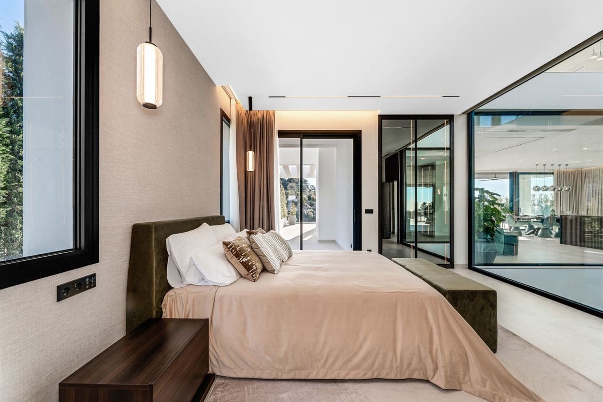 6 chambre Villa/Maison à vendre à El Madronal avec piscine garage - 7 000 000 € (Ref: 9652347)