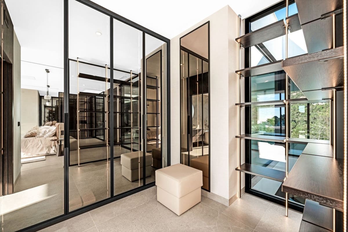 6 chambre Villa/Maison à vendre à El Madronal avec piscine garage - 7 000 000 € (Ref: 9652347)