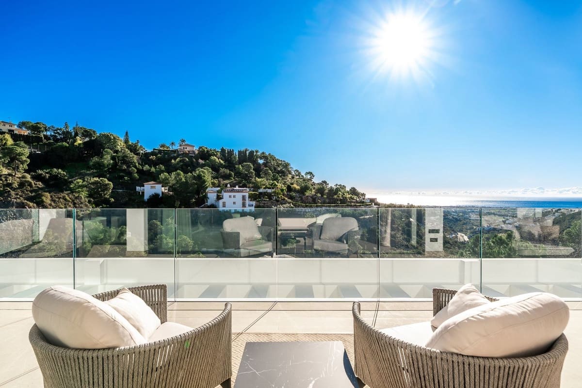 6 chambre Villa/Maison à vendre à El Madronal avec piscine garage - 7 000 000 € (Ref: 9652347)