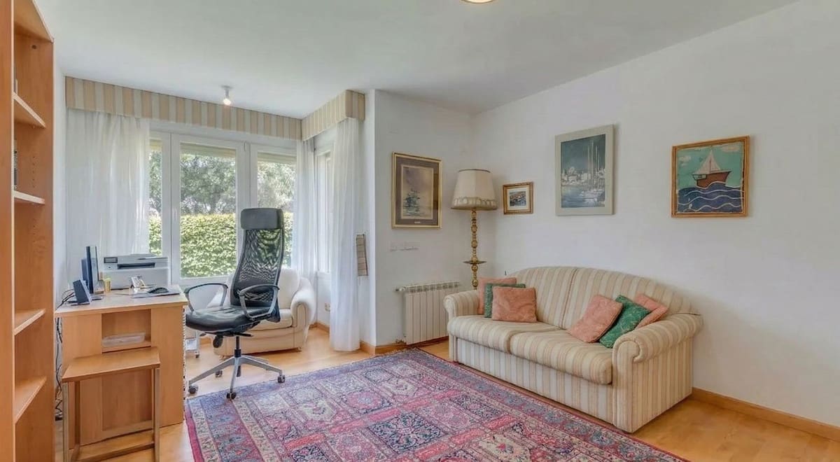 5 makuuhuone Huvila myytävänä paikassa Benahavis mukana uima-altaan 
autotalli - 2 100 000 € (Ref: 9669320)