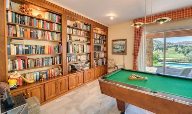 5 quarto Moradia para venda em El Paraíso, Benahavís com piscina garagem - 2 100 000 € (Ref: 9669320)
