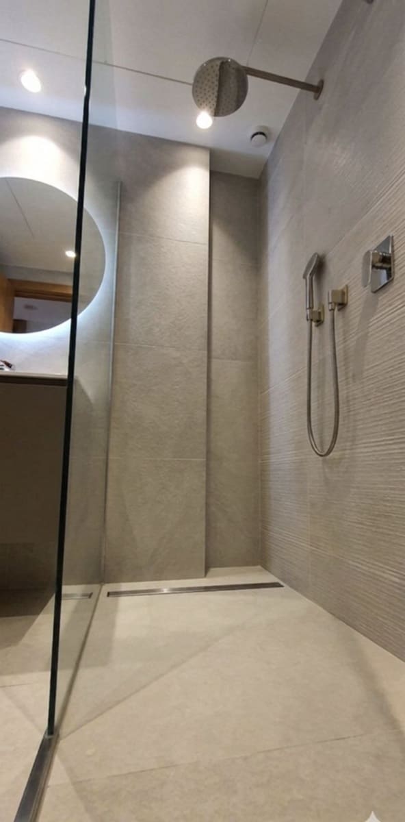 3 quarto Apartamento para venda em Benahavis com piscina garagem - 1 499 000 € (Ref: 9727512)