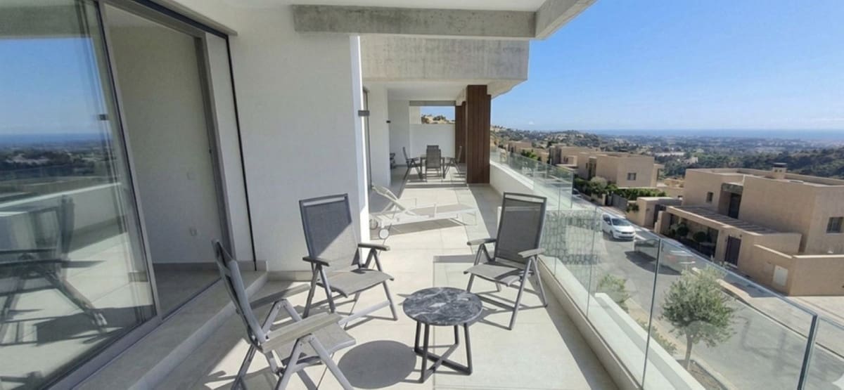 3 quarto Apartamento para venda em Benahavis com piscina garagem - 1 499 000 € (Ref: 9727512)