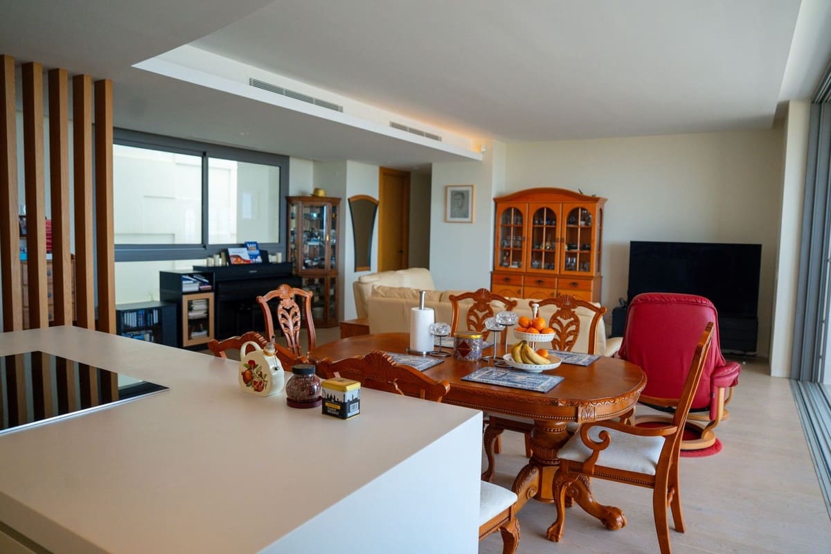 3 soverom Leilighet til salgs i Benahavis med svømmebasseng garasje - € 1 449 000 (Ref: 9727512)