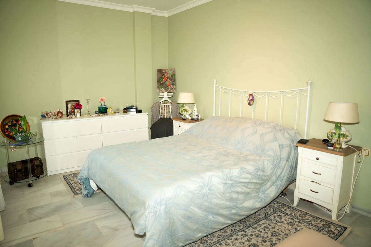 4 sovrum Villa till salu i Elviria med garage - 1 600 000 € (Ref: 9730811)