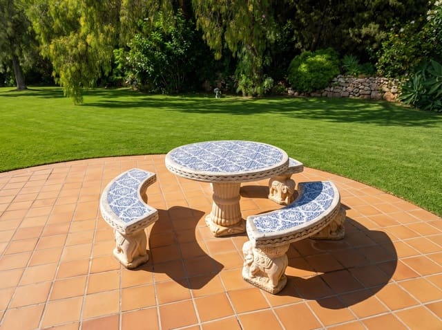 4 quarto Moradia para venda em Elviria, Marbella com garagem - 1 600 000 € (Ref: 9730811)