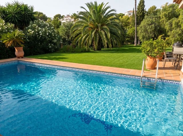 4 quarto Moradia para venda em Elviria, Marbella com garagem - 1 600 000 € (Ref: 9730811)