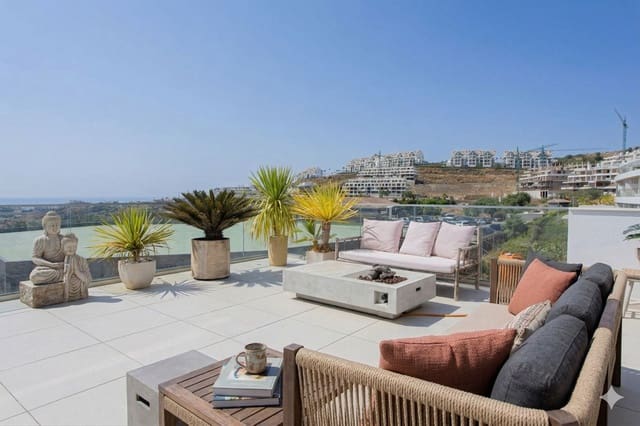 2 chambre Penthouse à vendre à Riviera del Sol, Mijas avec piscine garage - 795 000 € (Ref: 9747369)