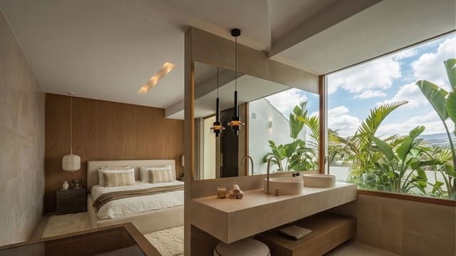 4 quarto Casa em Banda para venda em Aloha Golf, Marbella com piscina garagem - 1 595 000 € (Ref: 9752358)