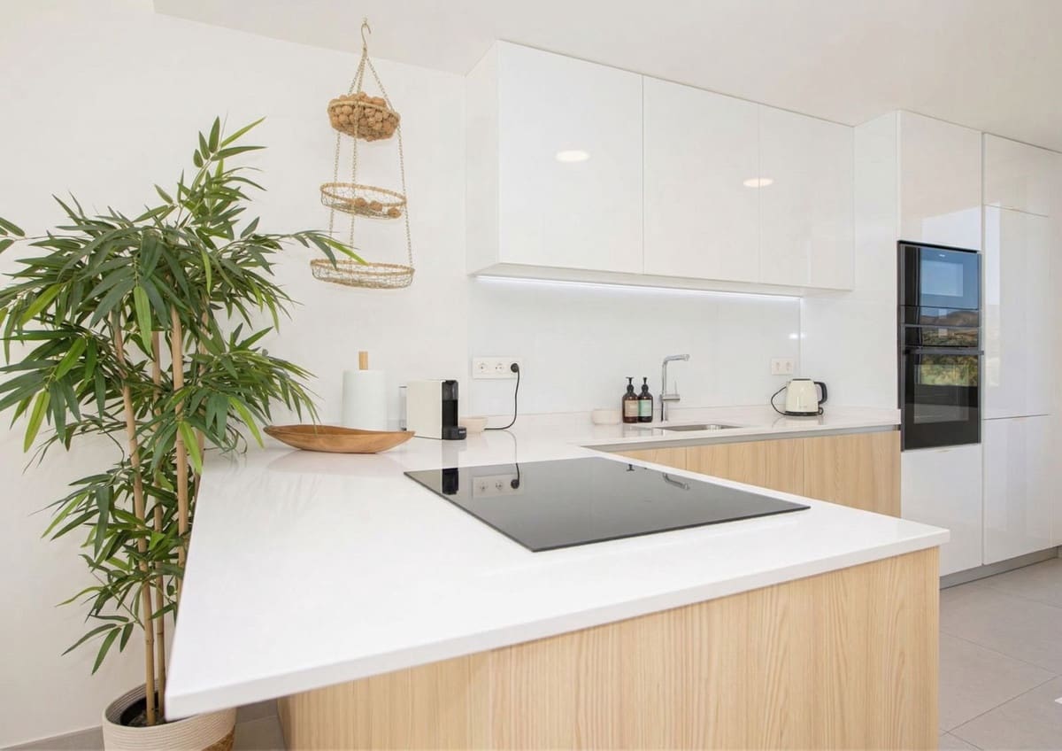 2 bedroom Penthouse for sale in Mijas with pool garage - € 795,000 (Ref: 9797714)