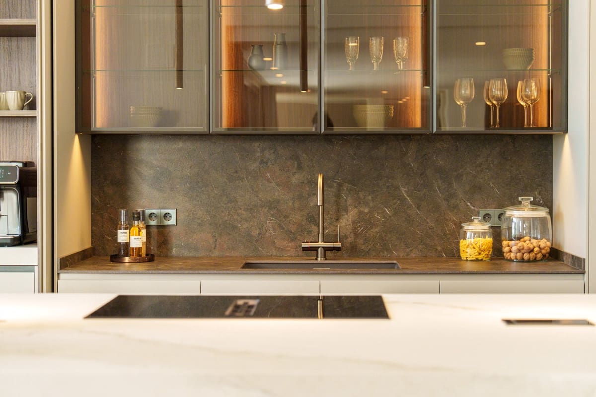 5 slaapkamer Villa te koop in Golden Mile met zwembad garage - € 7.800.000 (Ref: 9798269)