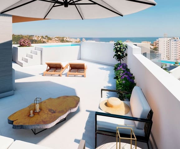 3 makuuhuone Huoneisto myytävänä paikassa Torremolinos mukana uima-altaan 
autotalli - 549 000 € (Ref: 9806765)