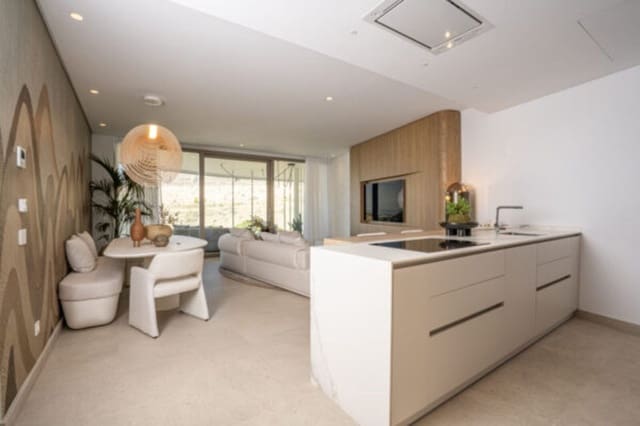 3 sovrum Takvåning till salu i Benahavís med pool garage - 1 295 000 € (Ref: 9816379)