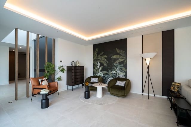 6 soverom Villa til salgs i El Paraiso, Estepona med svømmebasseng garasje - € 6 800 000 (Ref: 9821160)