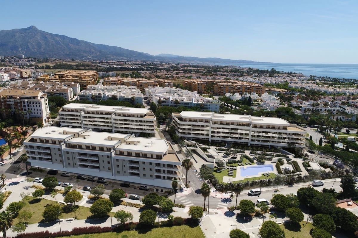 4 soveværelse Lejlighed til salg i San Pedro de Alcantara med swimmingpool garage - € 1.490.000 (Ref: 9821382)