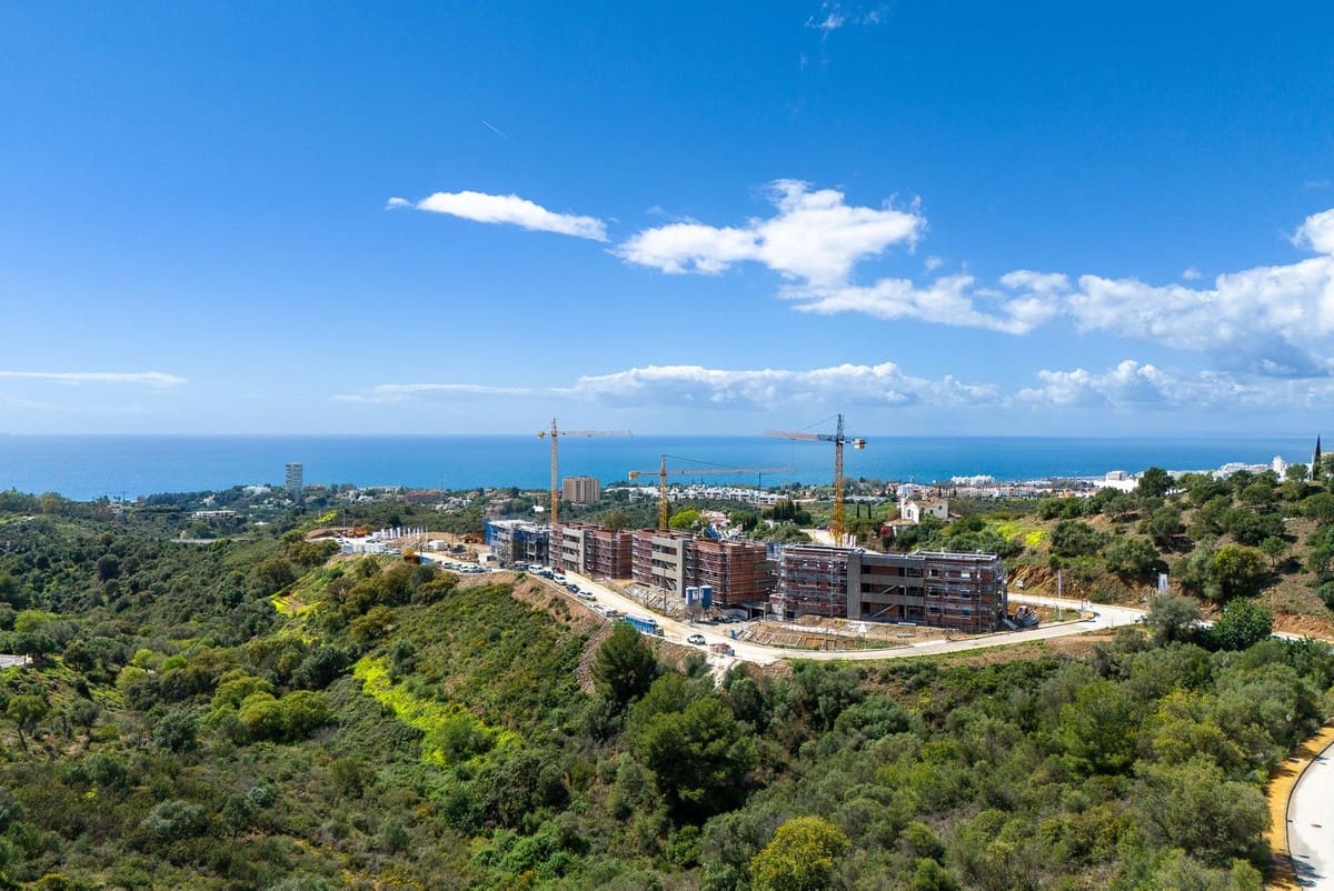 3 Zimmer Apartment zu verkaufen in Marbella mit Pool Garage - 1.350.000 € (Ref: 9821386)
