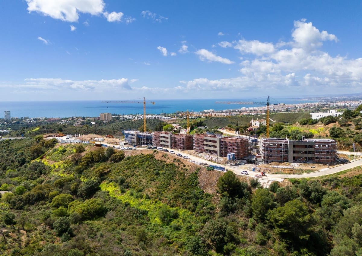 3 Zimmer Apartment zu verkaufen in Marbella mit Pool Garage - 1.350.000 € (Ref: 9821386)