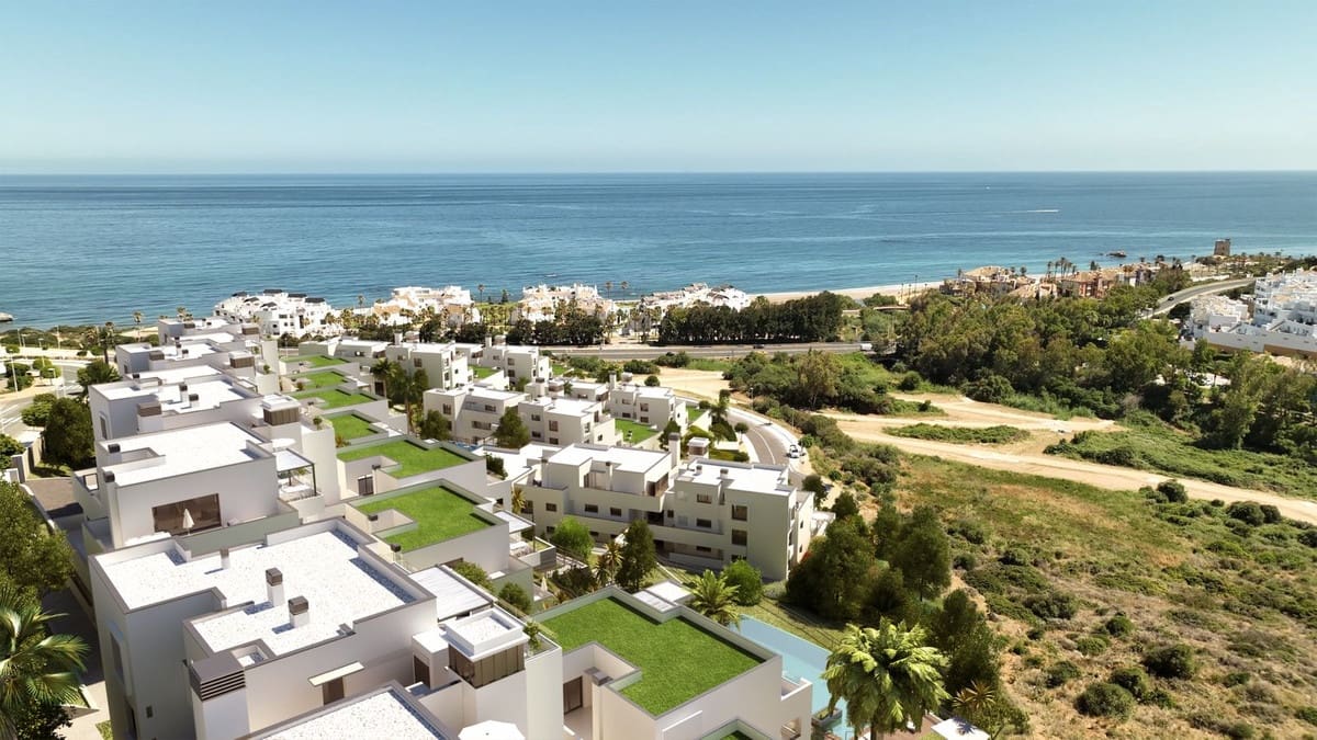 3 chambre Penthouse à vendre à Bahia de Casares avec piscine garage - 720 000 € (Ref: 9821401)