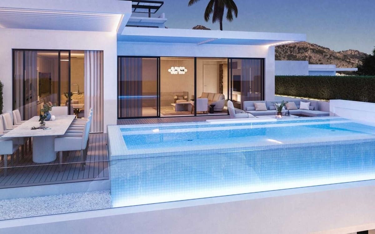 4 soverom Villa til salgs i Benalmadena med svømmebasseng garasje - € 1 700 000 (Ref: 9821406)