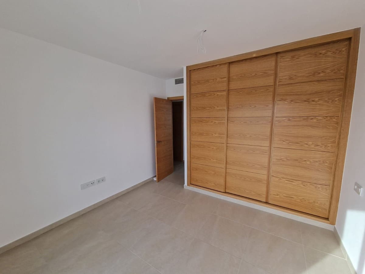 4 bedroom Villa for sale in Manilva with pool garage - € 780,000 (Ref: 9821409)