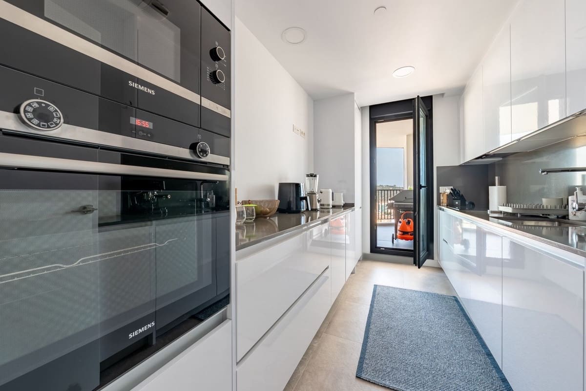 3 chambre Appartement à vendre à Malaga ville avec piscine garage - 899 000 € (Ref: 9821432)