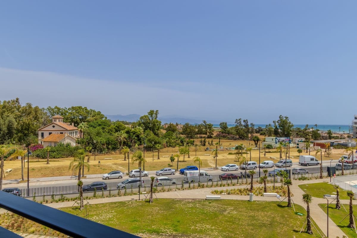 Apartamento Playa de 1 habitación en Torremolinos en venta con piscina garaje - 595.000 € (Ref: 9821433)