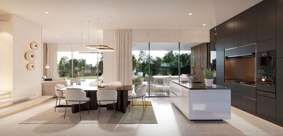 5 soverom Villa til salgs i New Golden Mile med svømmebasseng garasje - € 2 500 000 (Ref: 9821446)