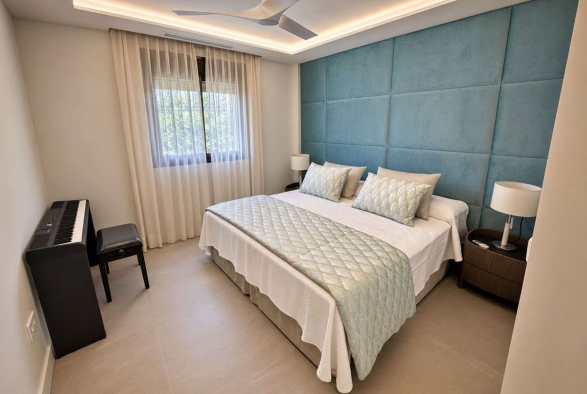 3 bedroom Apartment for sale in New Golden Mile with pool garage - € 695,000 (Ref: 9850800)
