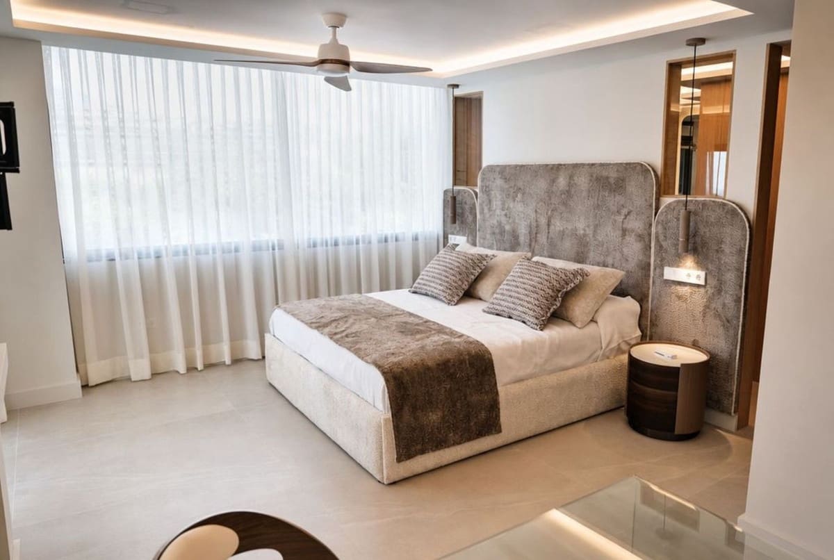 3 bedroom Apartment for sale in New Golden Mile with pool garage - € 695,000 (Ref: 9850800)