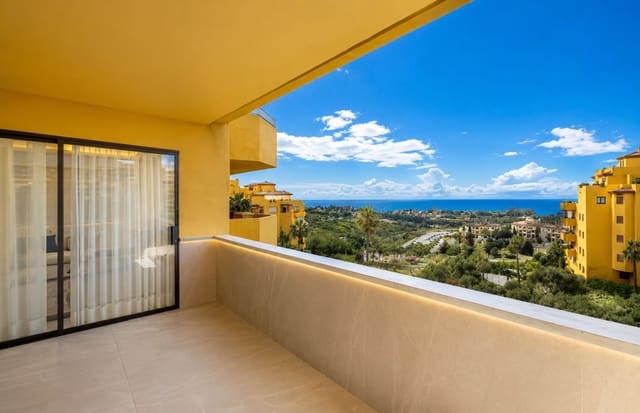3 bedroom Apartment for sale in Selwo, Estepona with pool garage - € 695,000 (Ref: 9850800)