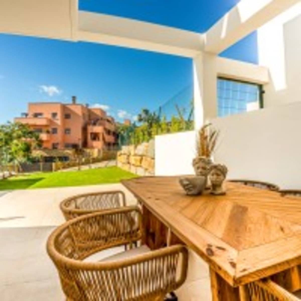 3 sovrum Hus till salu i Manilva med pool garage - 604 750 € (Ref: 9860957)