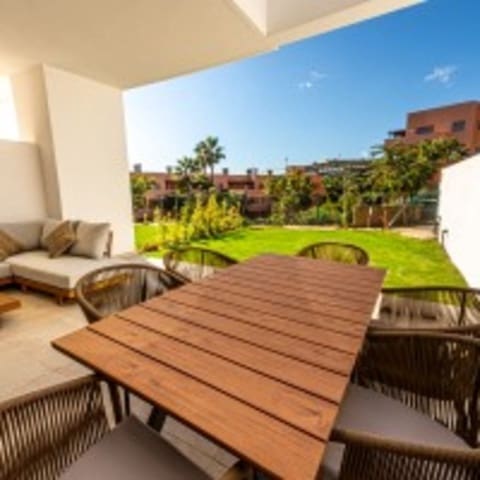 3 sovrum Hus till salu i Manilva med pool garage - 604 750 € (Ref: 9860957)