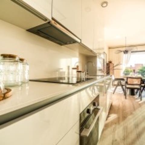3 sovrum Hus till salu i Manilva med pool garage - 604 750 € (Ref: 9860957)