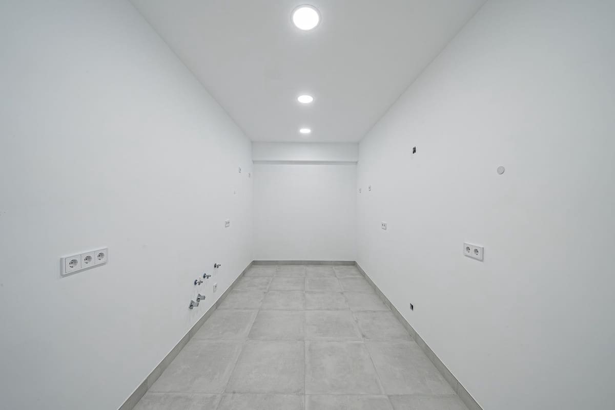 4 slaapkamer Villa te koop in Golden Mile met zwembad garage - € 6.500.000 (Ref: 9860985)