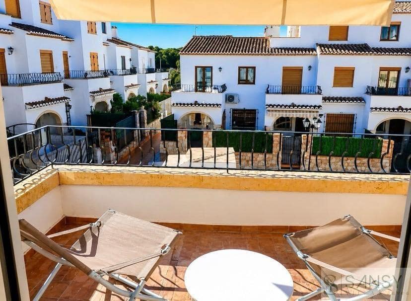 2 Zimmer Doppelhaus zu verkaufen in Javea / Xabia mit Pool Garage - 460.000 € (Ref: 10024974)
