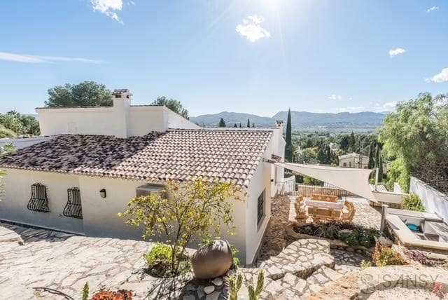 4 camera da letto Villa in vendita in Javea / Xabia con piscina garage - 1.075.000 € (Rif: 10027692)