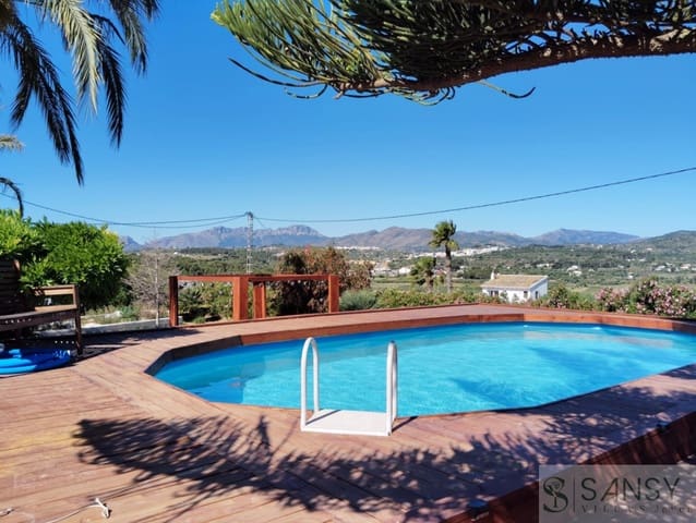 3 makuuhuone Maalaistalo myytävänä paikassa Teulada Pueblo, Teulada-Moraira mukana uima-altaan 
autotalli - 490 000 € (Ref: 10046594)