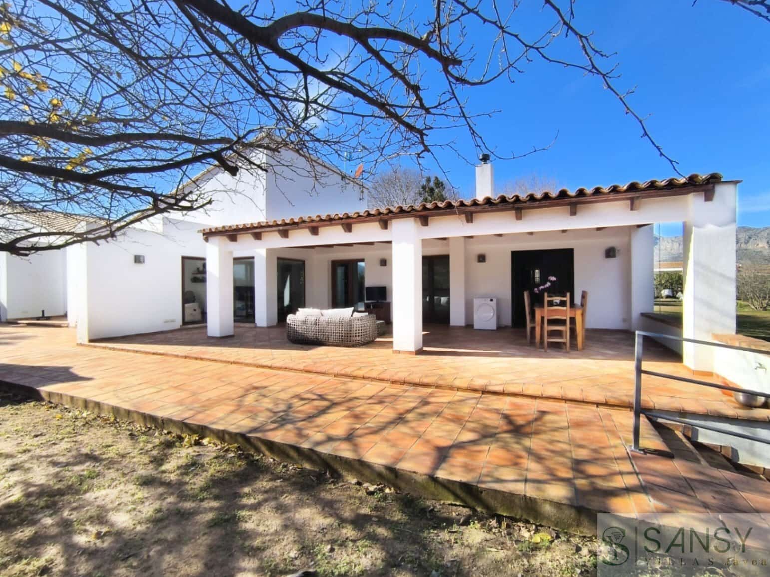 5 sovrum Villa till salu i Ondara med pool garage - 1 400 000 € (Ref: 10046595)