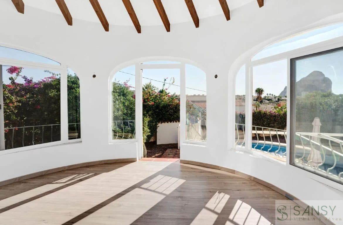 2 soveværelse Villa til salg i Calpe / Calp med swimmingpool garage - € 475.000 (Ref: 10046596)
